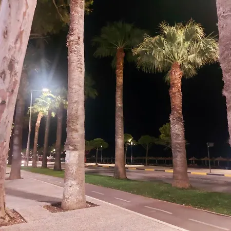 Seaside View 1 Apartment